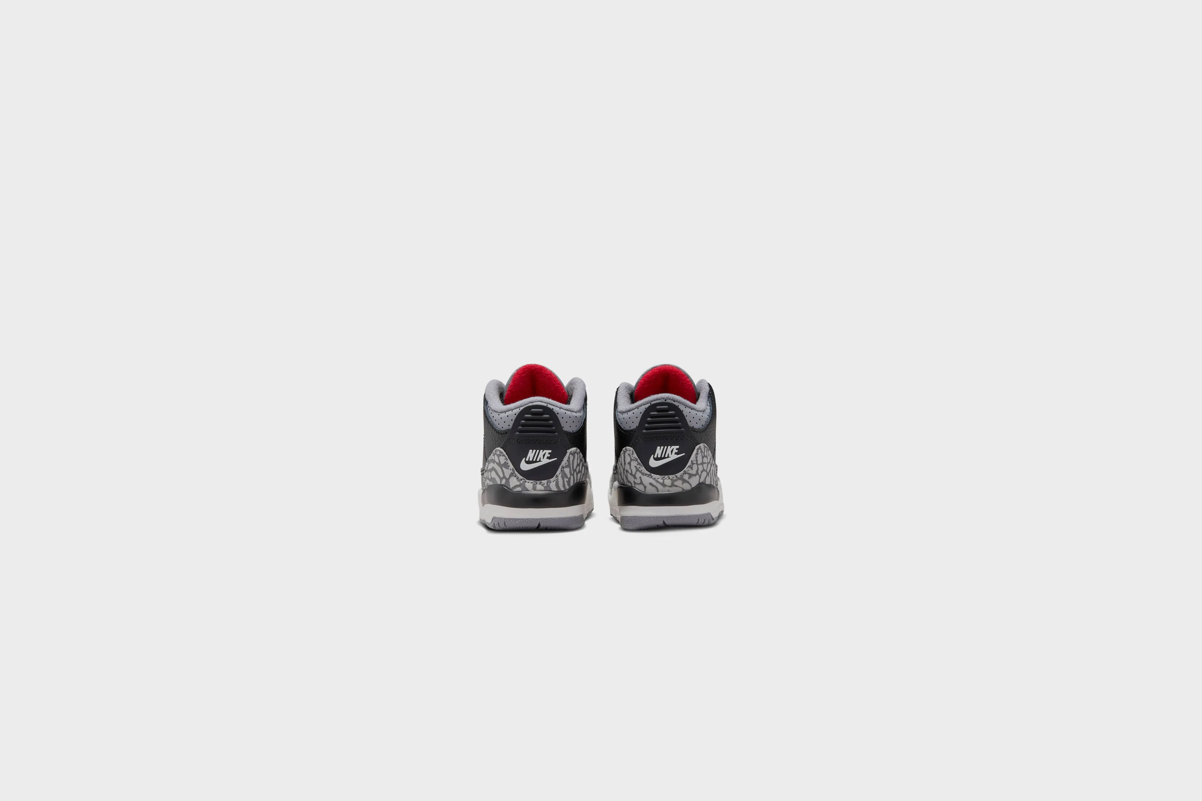 Air Jordan 3 Retro (TD) (Black/Fire Red-Cement Grey)