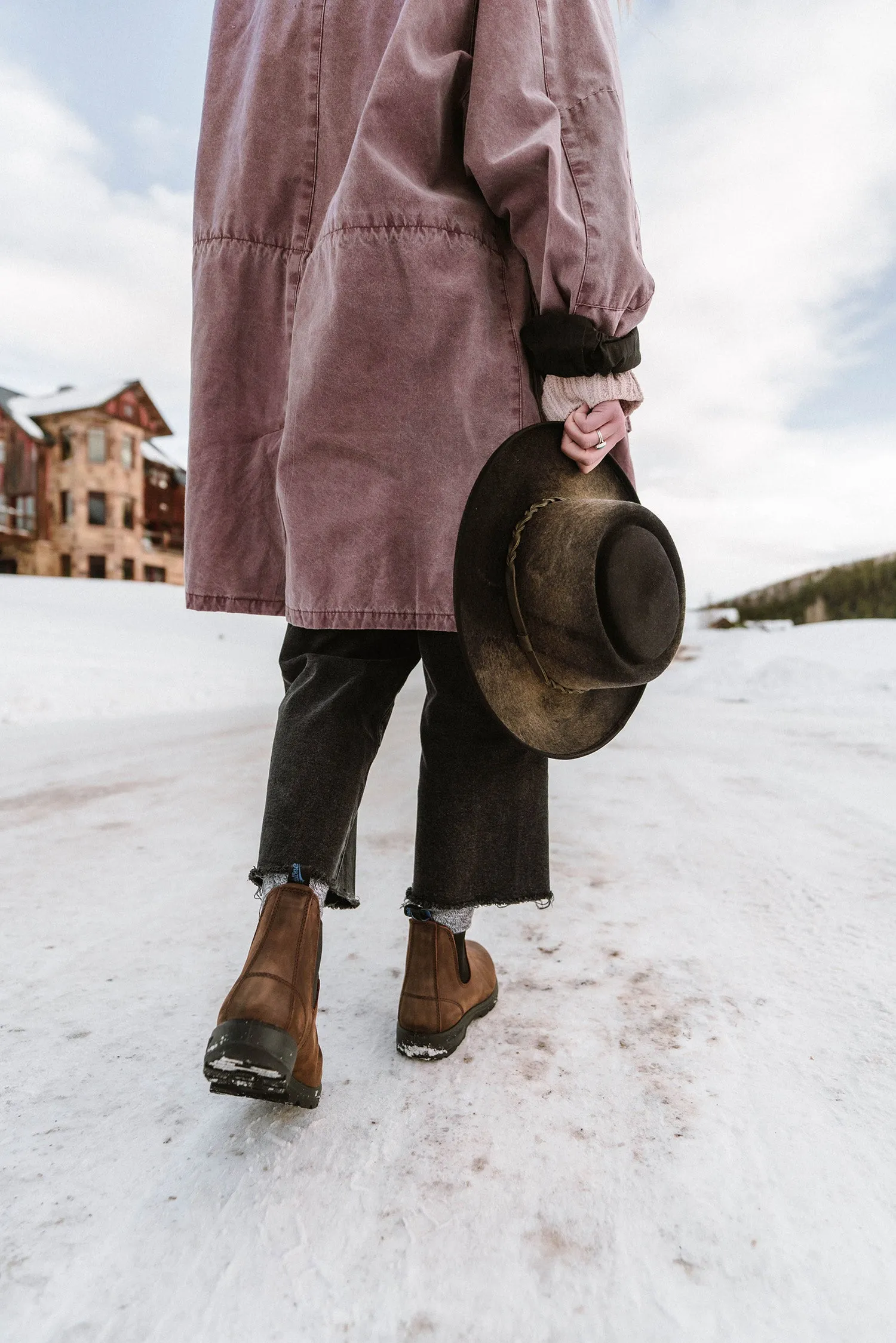 Blundstone 1477 Antique Brown Waterproof Boots