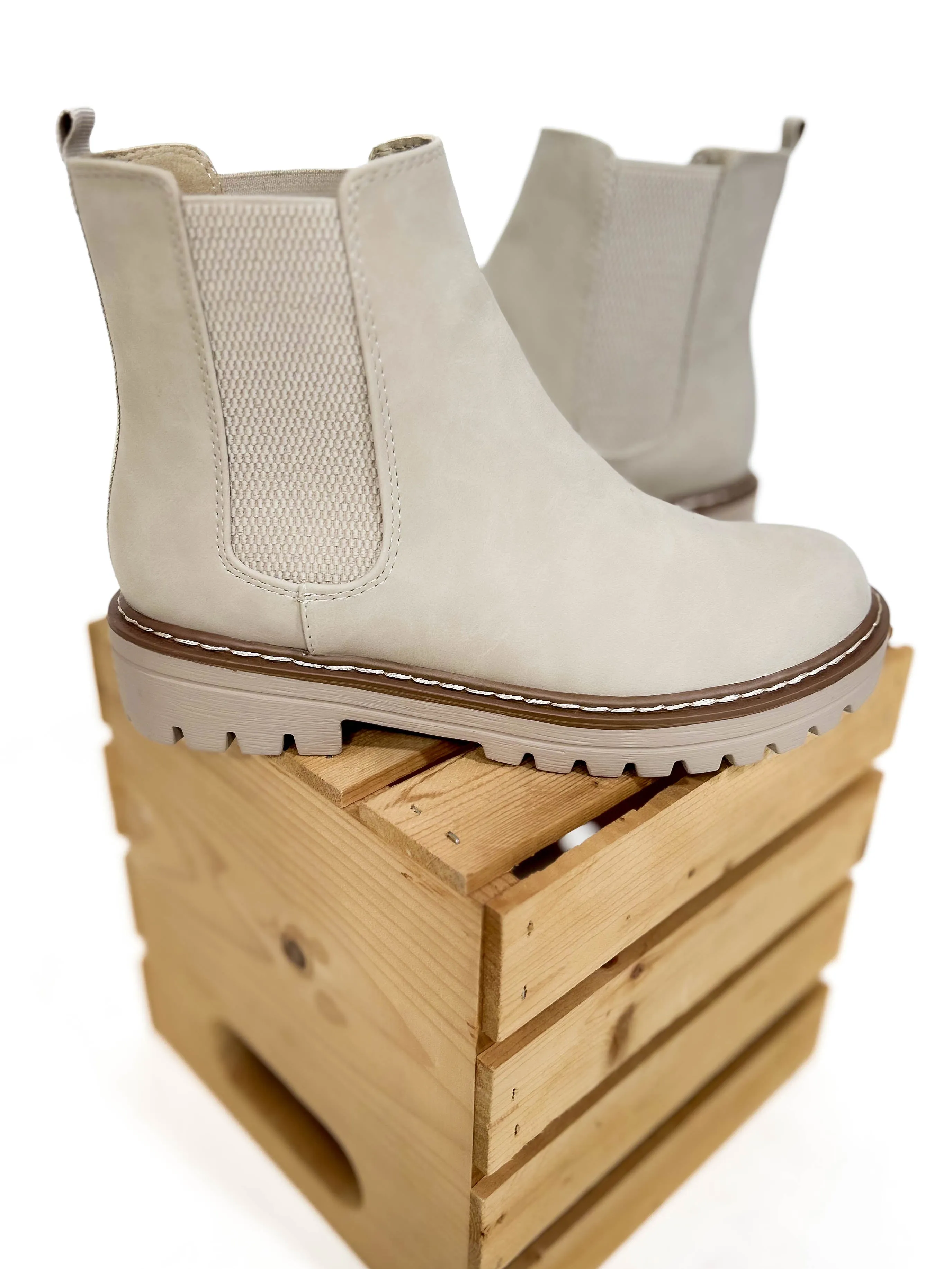 Glacier Chelsea Boot- SAND BEIEGE- FINAL SALE *8*